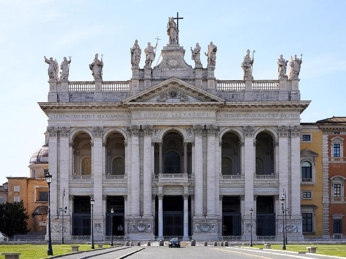 Stans Dolce Lusso Basilica San Giovanni Rom Exterior foto